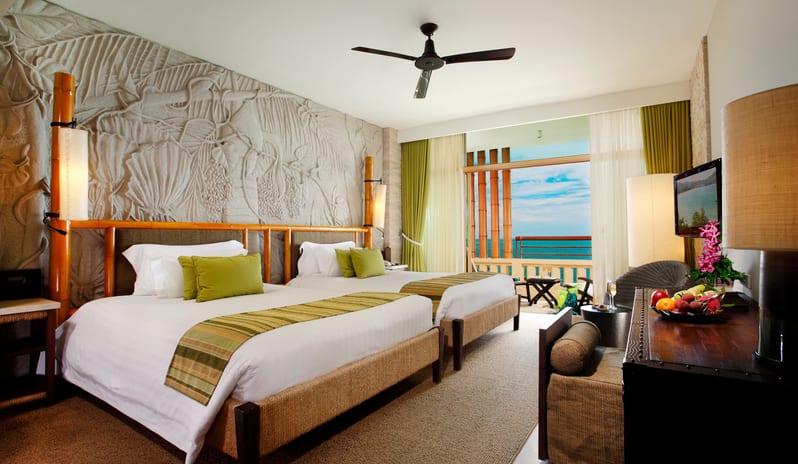 Centara Grand Mirage Beach Resort-Premium Deluxe Ocean Facing The Club 1_8973